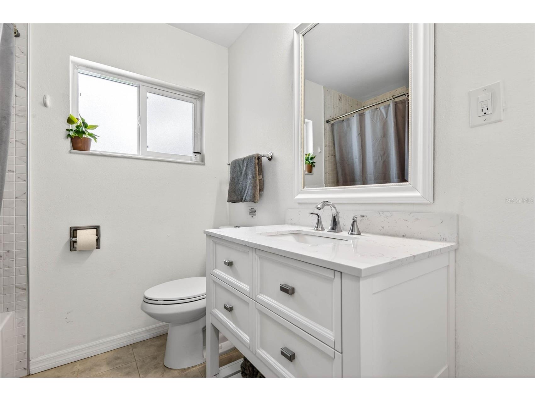 5287 99th Way N Seminole FL 33708 TB8480829 image24