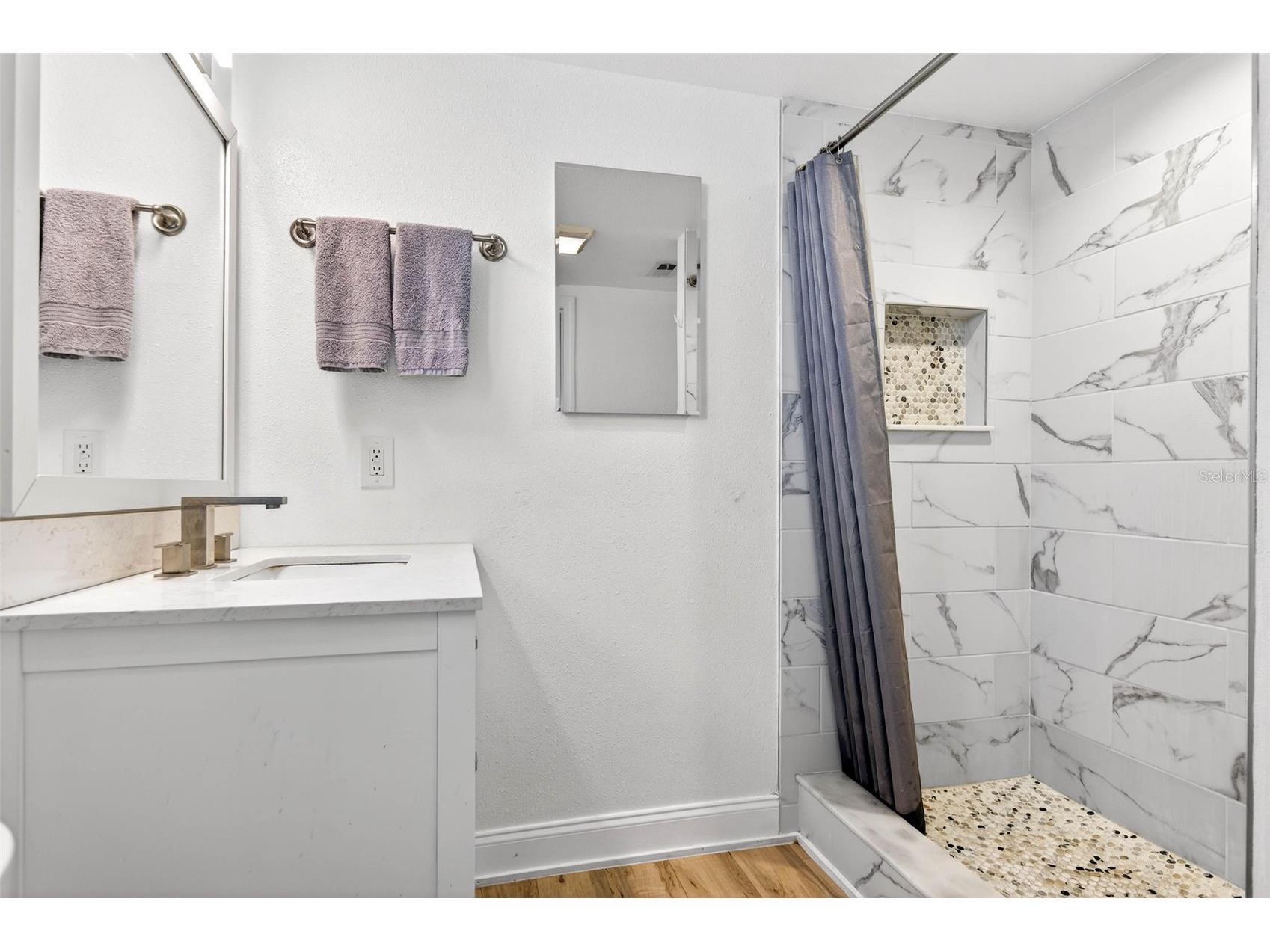 5287 99th Way N Seminole FL 33708 TB8480829 image30