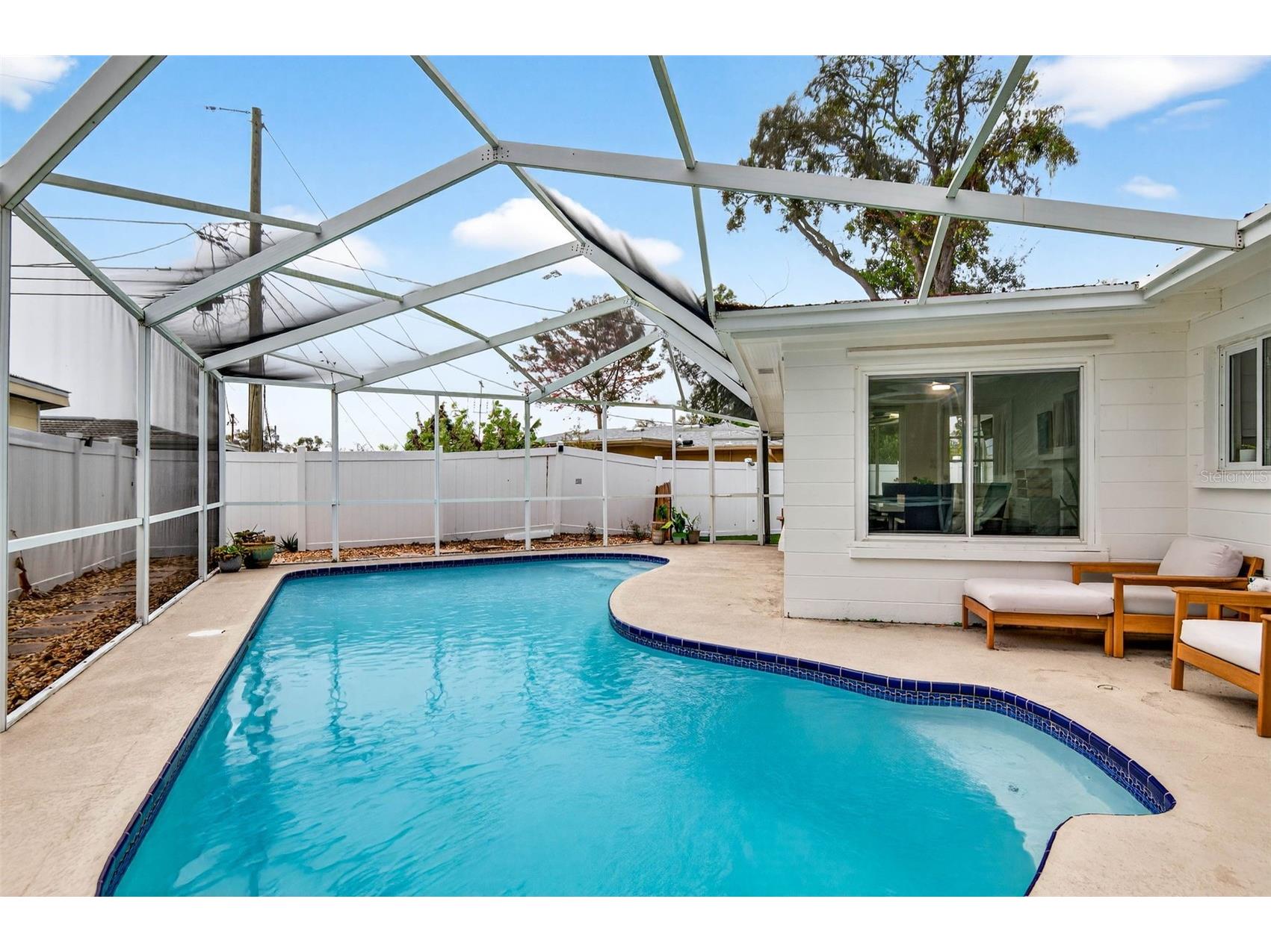 5287 99th Way N Seminole FL 33708 TB8480829 image38