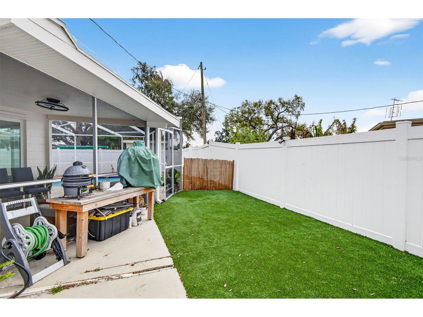 5287 99th Way N Seminole FL 33708 TB8480829 image40