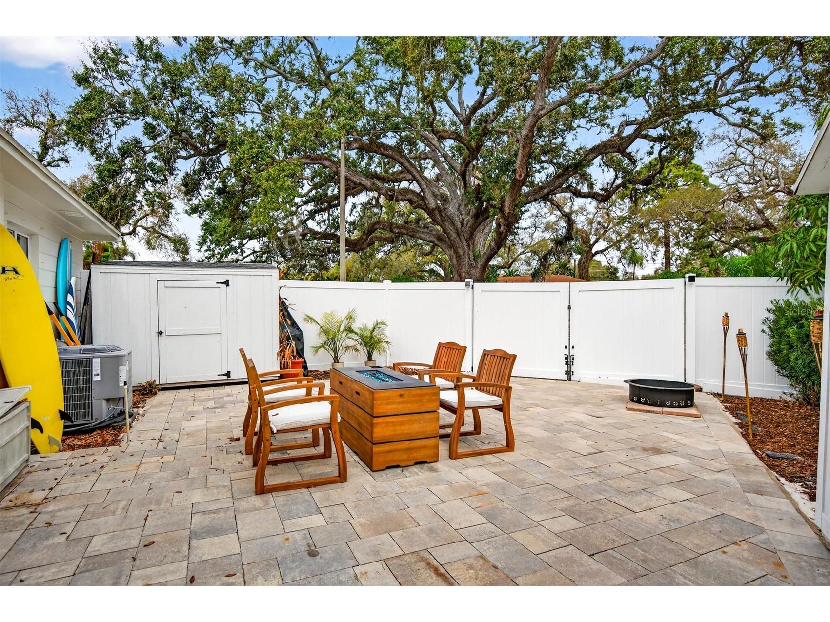 5287 99th Way N Seminole FL 33708 TB8480829 image41