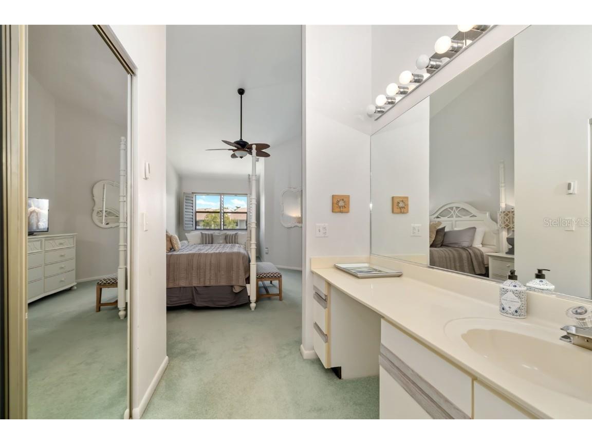 5287 Heron Way #205 Sarasota FL 34231 A4662408 image39