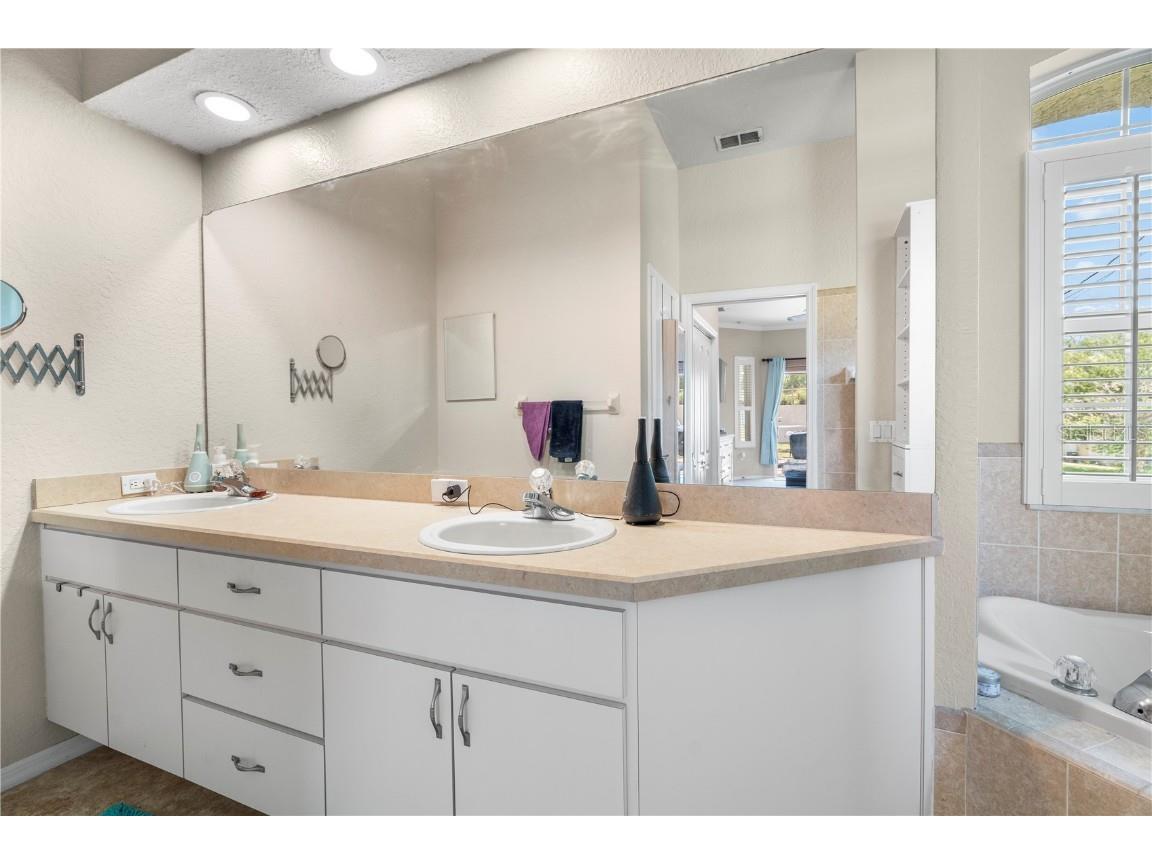 5287 Slater Road Spring Hill FL 34608 TB8404917 image19