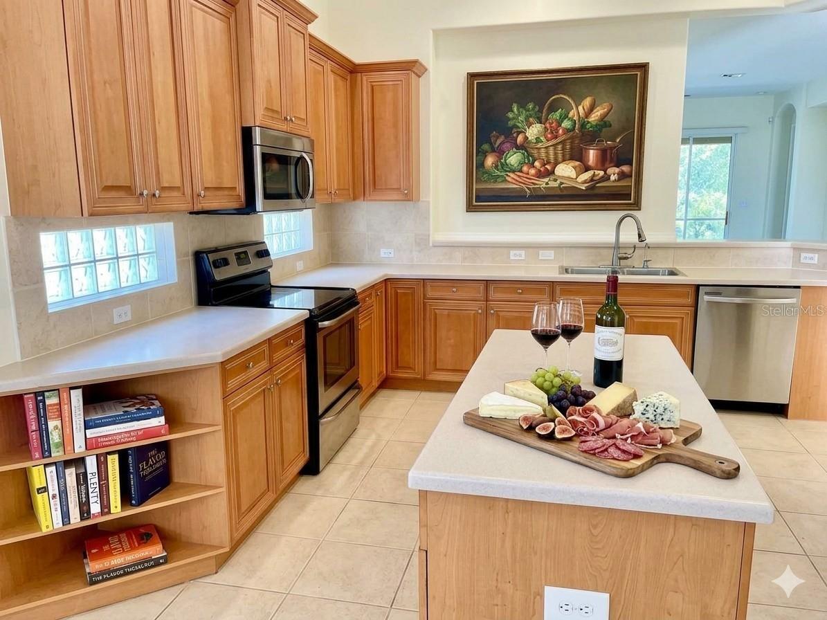 5287 Visionary Court Sarasota FL 34233 A4690937 image4