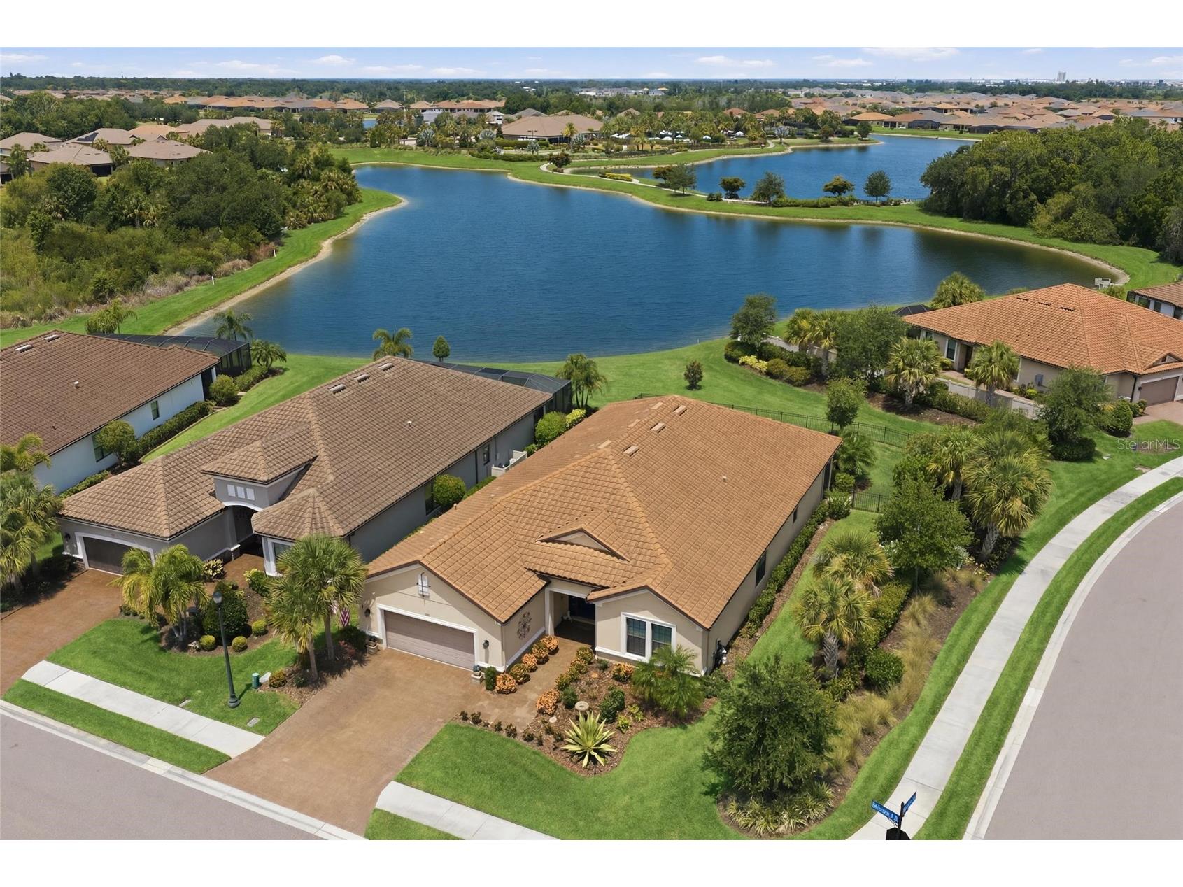 5288 Rushmere Court Palmetto FL 34221 A4698748 image1