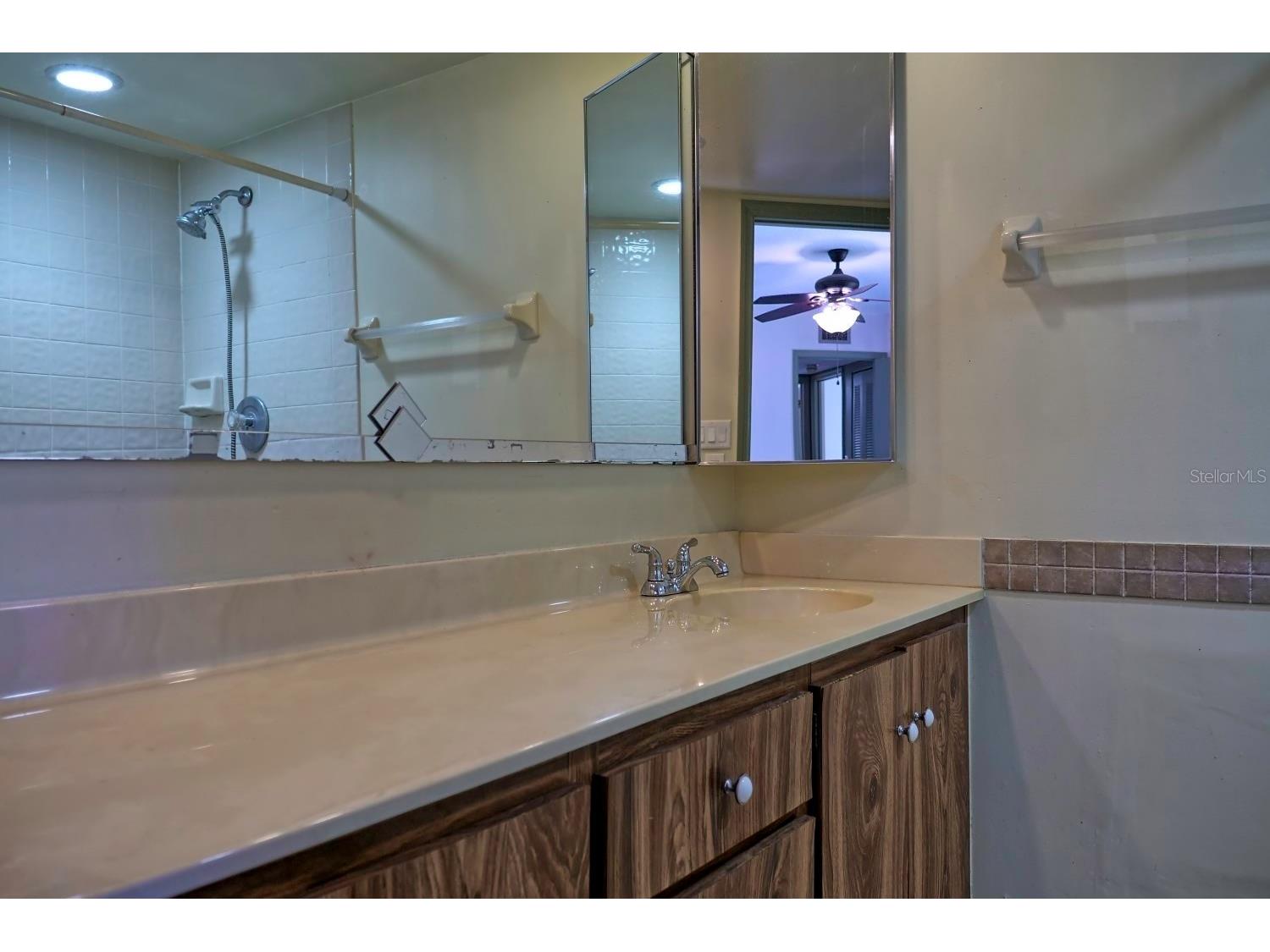 5289 Middle Court #125 Orlando FL 32811 O6402417 image18