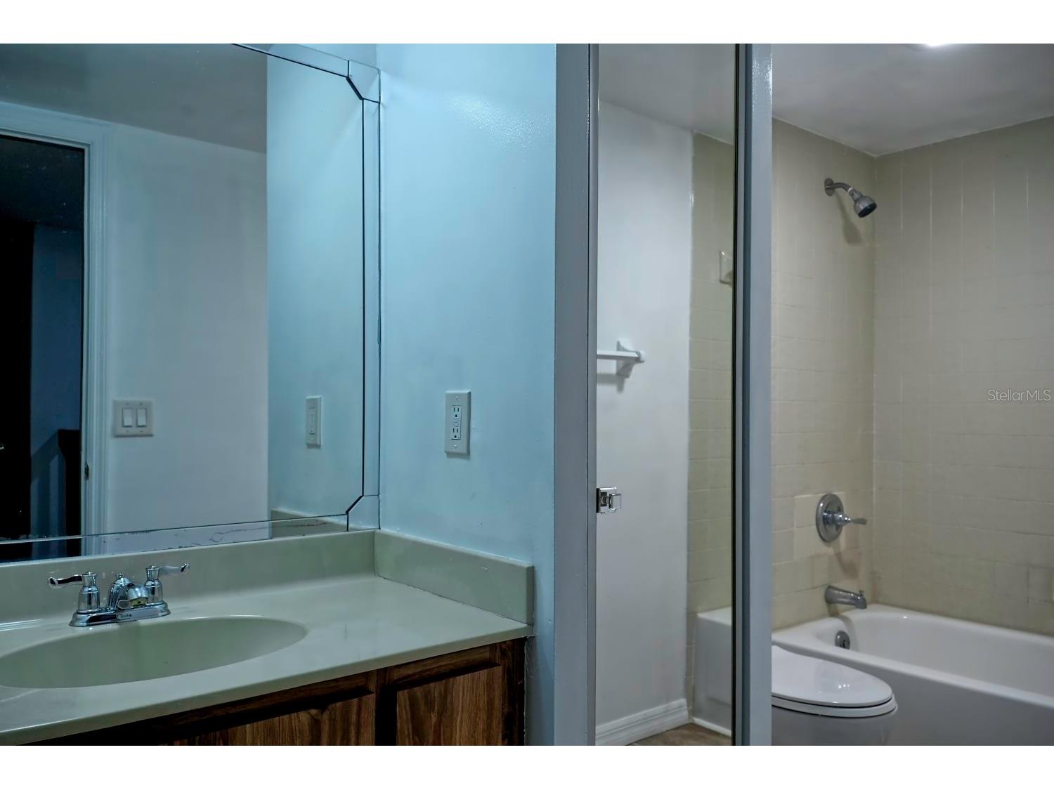 5289 Middle Court #125 Orlando FL 32811 O6402417 image23
