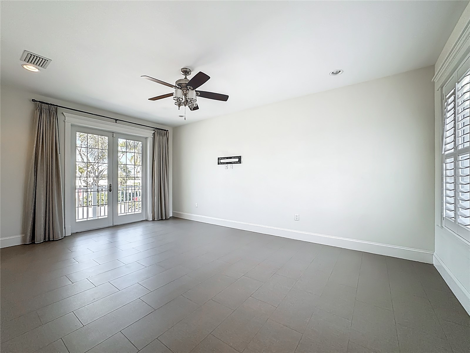 529 77th Street Holmes Beach FL 34217 A4680377 image25