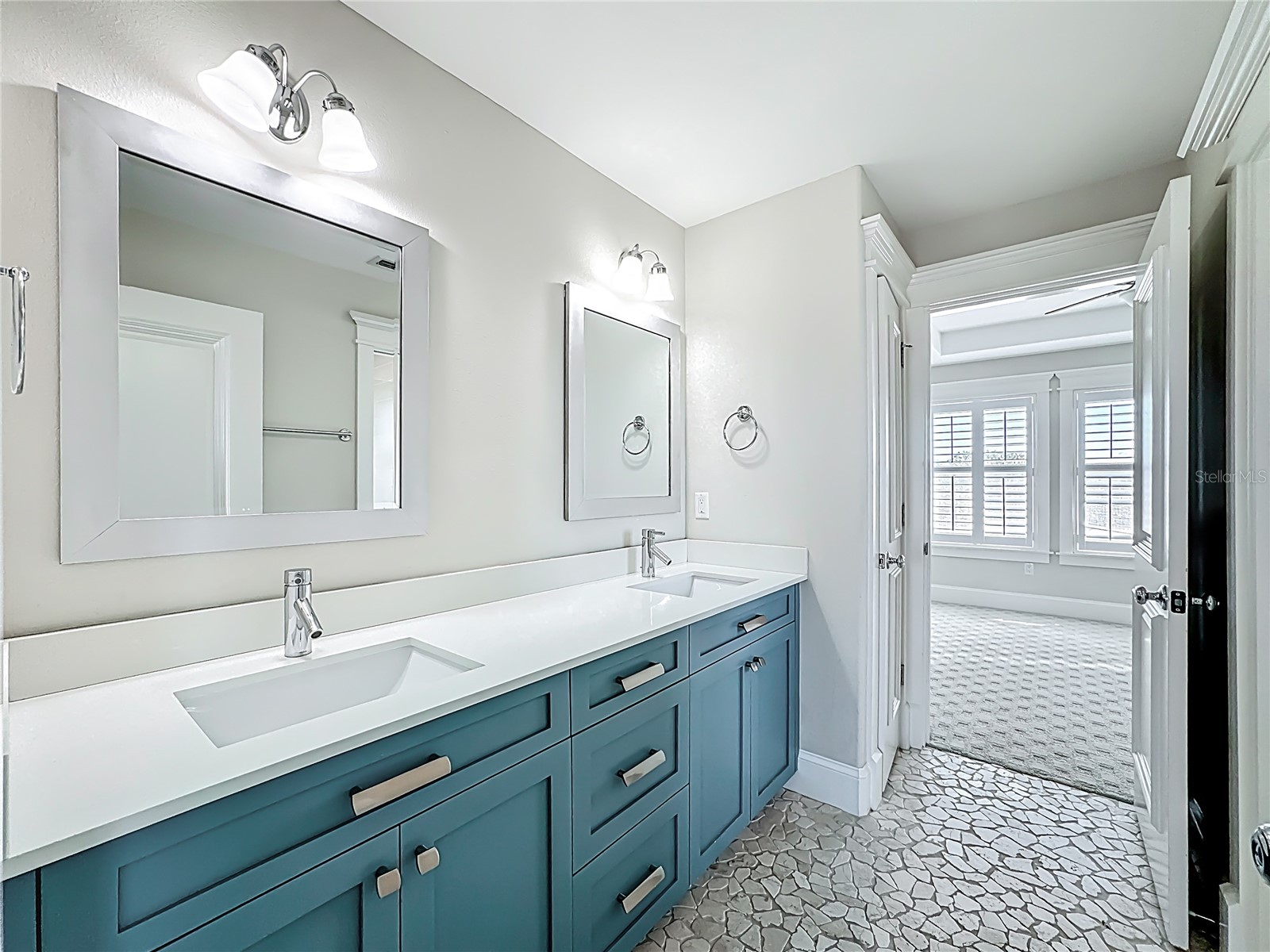 529 77th Street Holmes Beach FL 34217 A4680377 image42