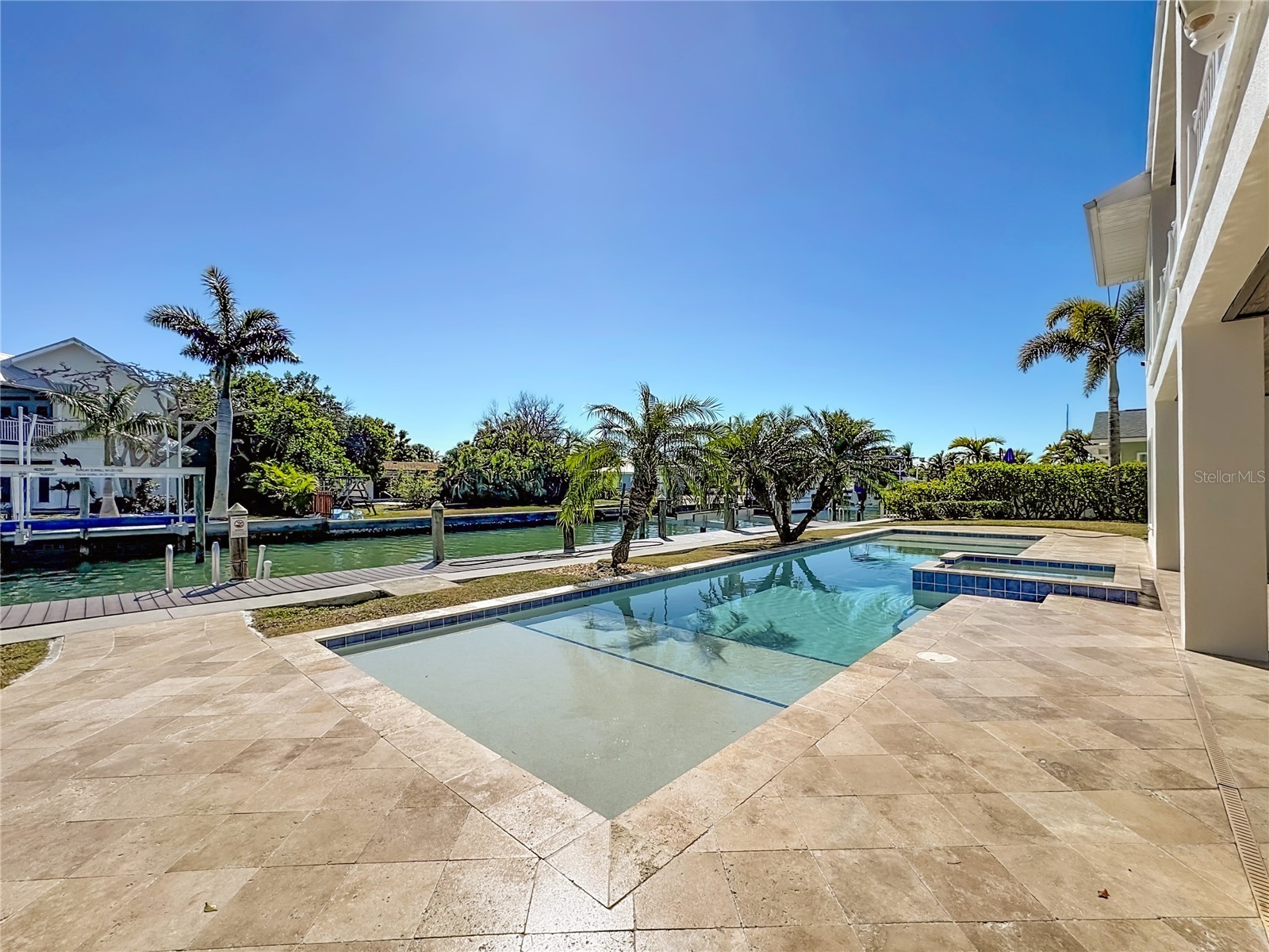 529 77th Street Holmes Beach FL 34217 A4680377 image73