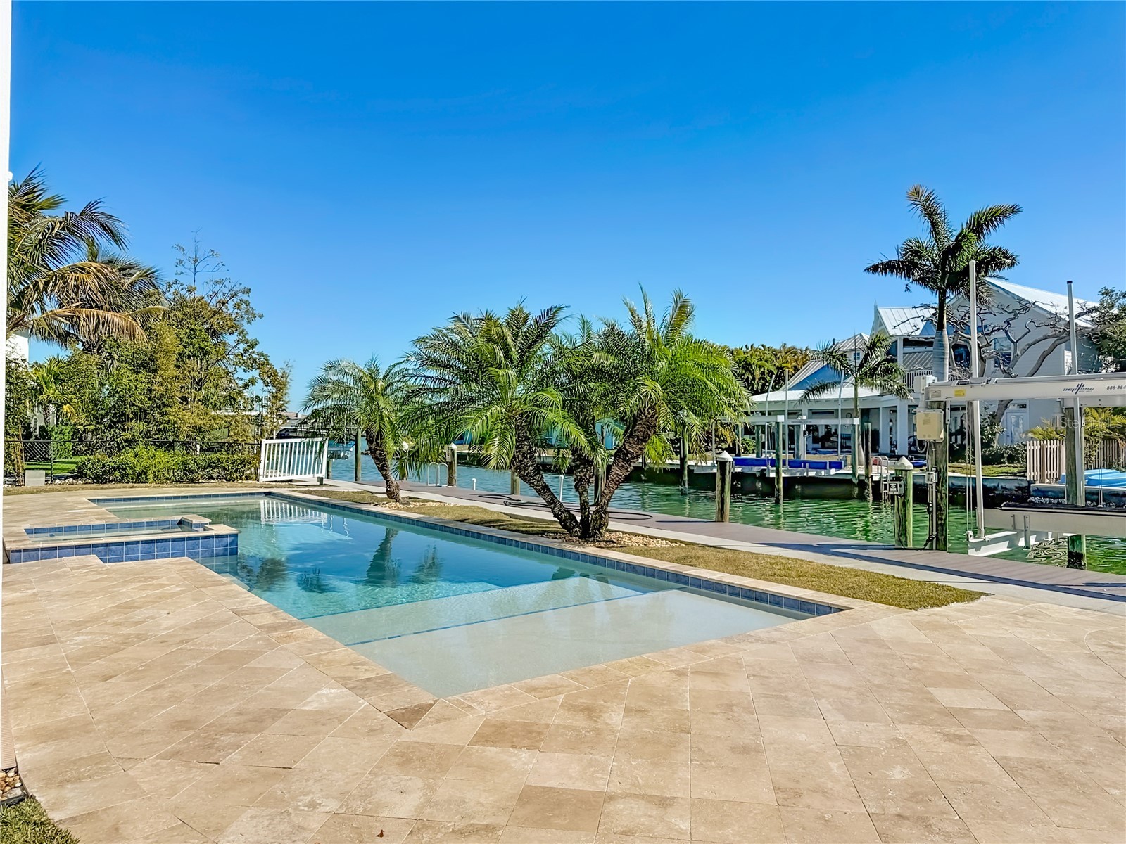 529 77th Street Holmes Beach FL 34217 A4680377 image78