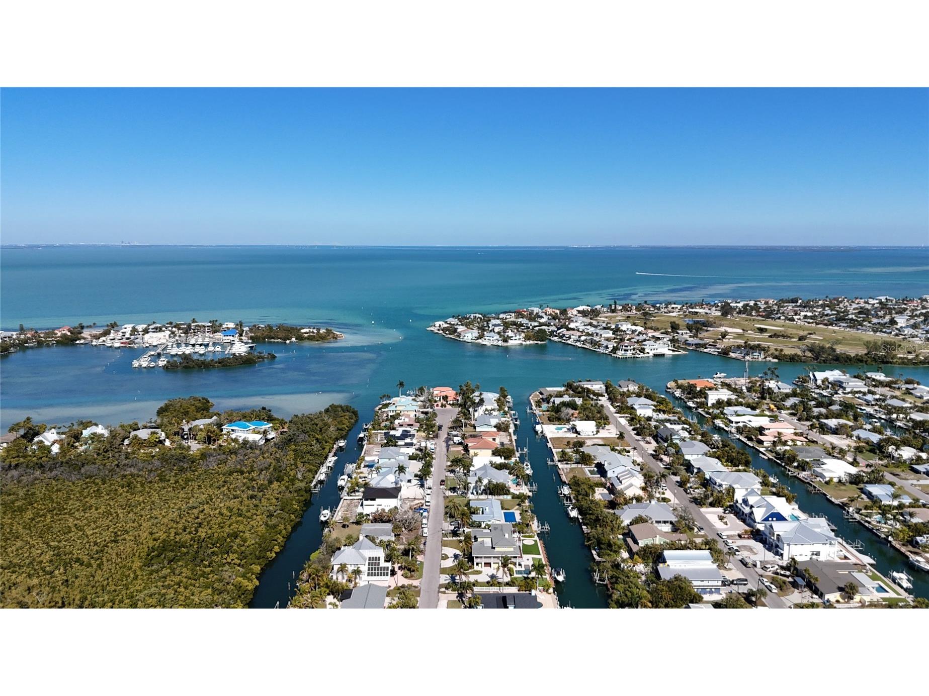 529 77th Street Holmes Beach FL 34217 A4680377 image94