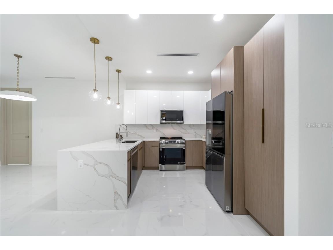 529 Allison St E Lehigh Acres FL 33974 TB8427705 image10