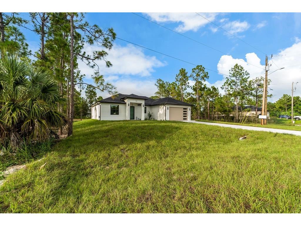 529 Allison St E Lehigh Acres FL 33974 TB8427705 image3