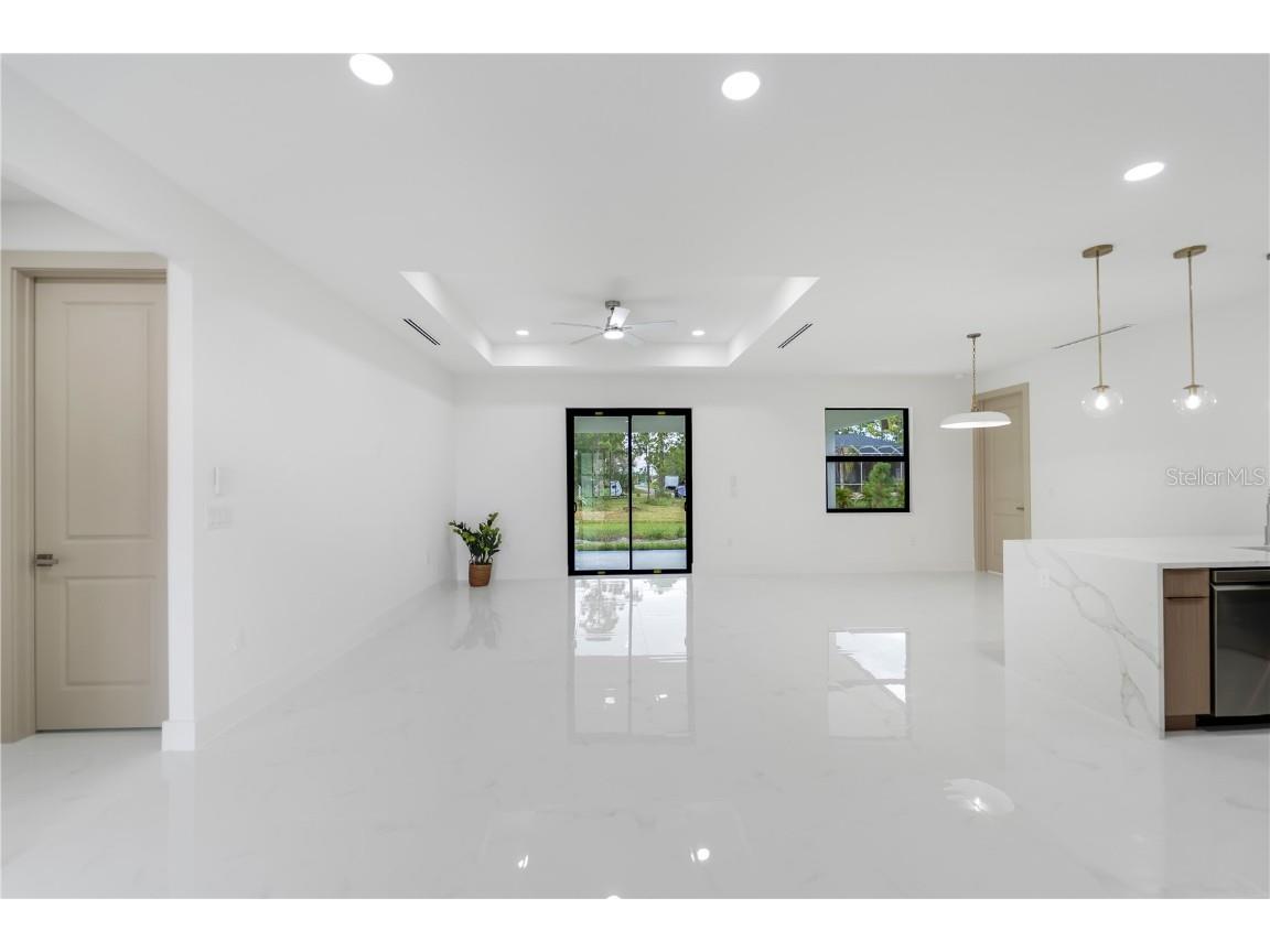 529 Allison St E Lehigh Acres FL 33974 TB8427705 image5