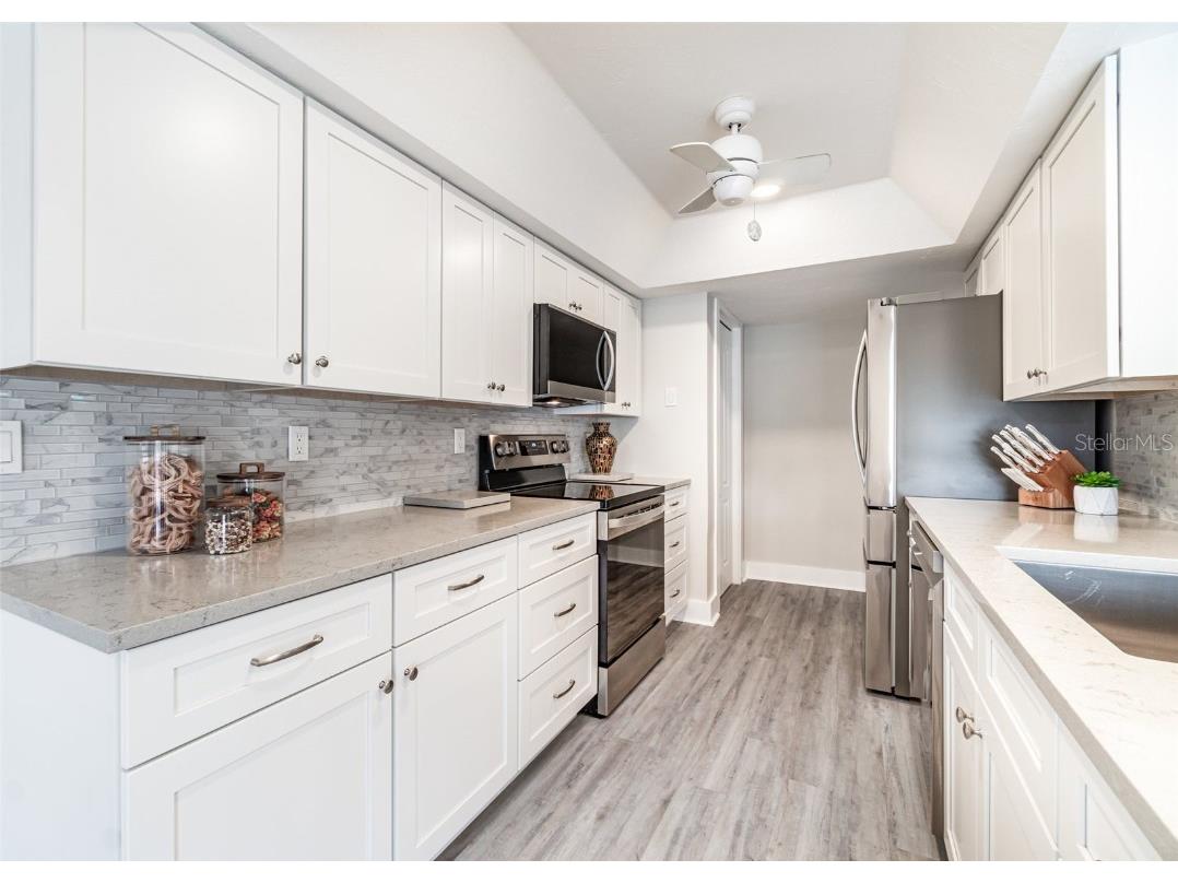 529 Belvedere Court Punta Gorda FL 33950 - STARFISH LAGOON A4667063 image12