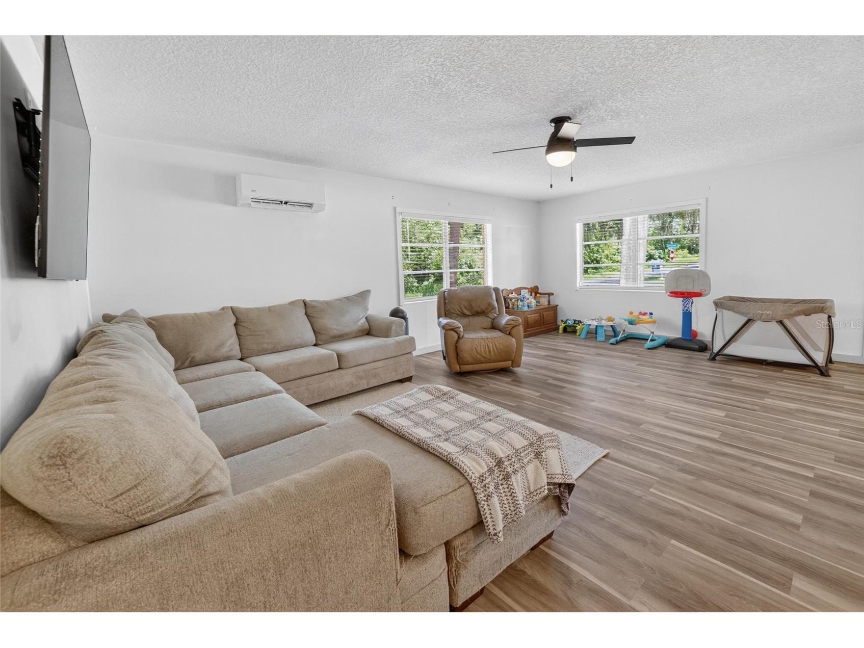 529 E Gottsche Avenue Eustis FL 32726 O6410377 image8