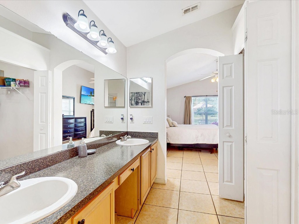 529 Eagle Pointe N Kissimmee FL 34746 S5138159 image23