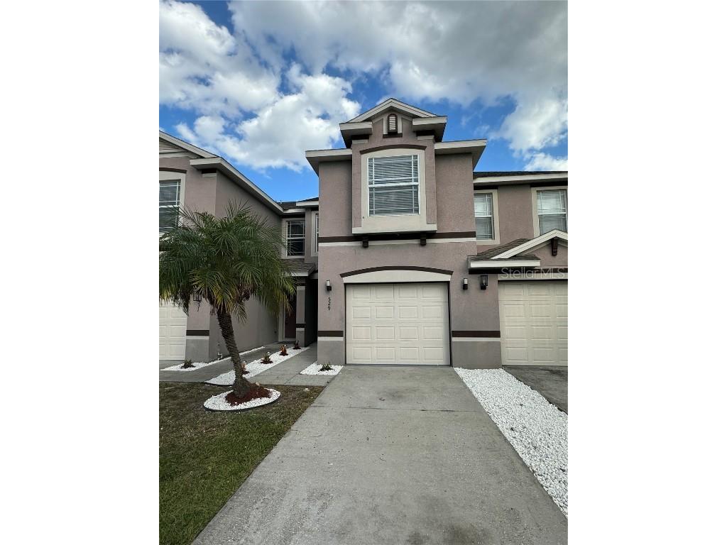 529 Glenn Cross Drive Ruskin FL 33570 T3482947 image1