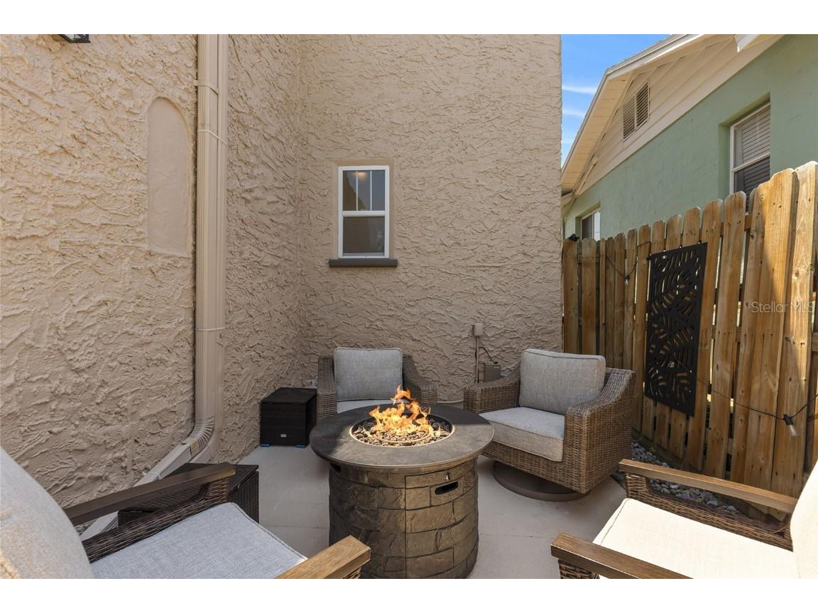 529 Hillside Avenue Daytona Beach FL 32118 V4944655 image16