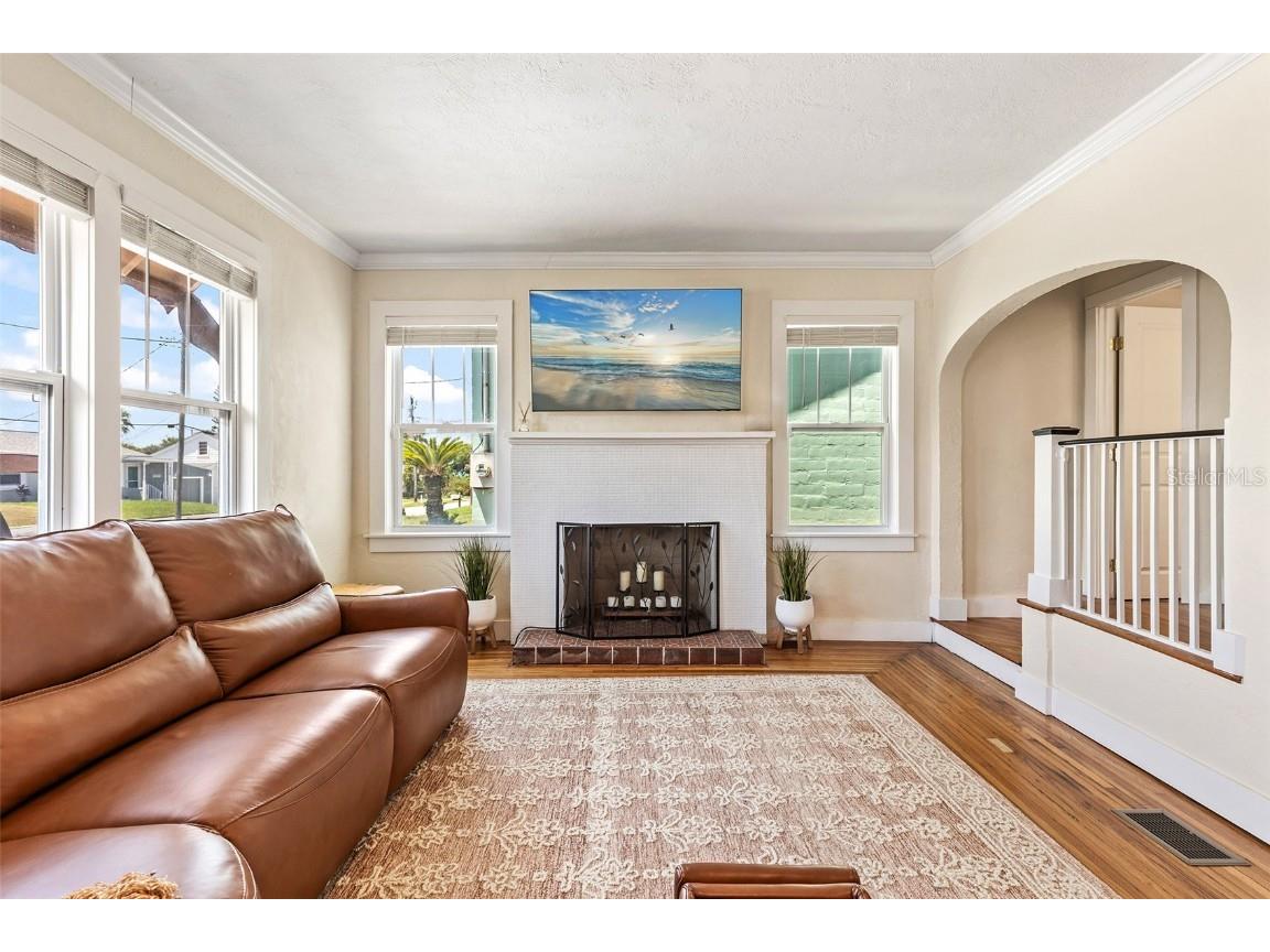 529 Hillside Avenue Daytona Beach FL 32118 V4944655 image28