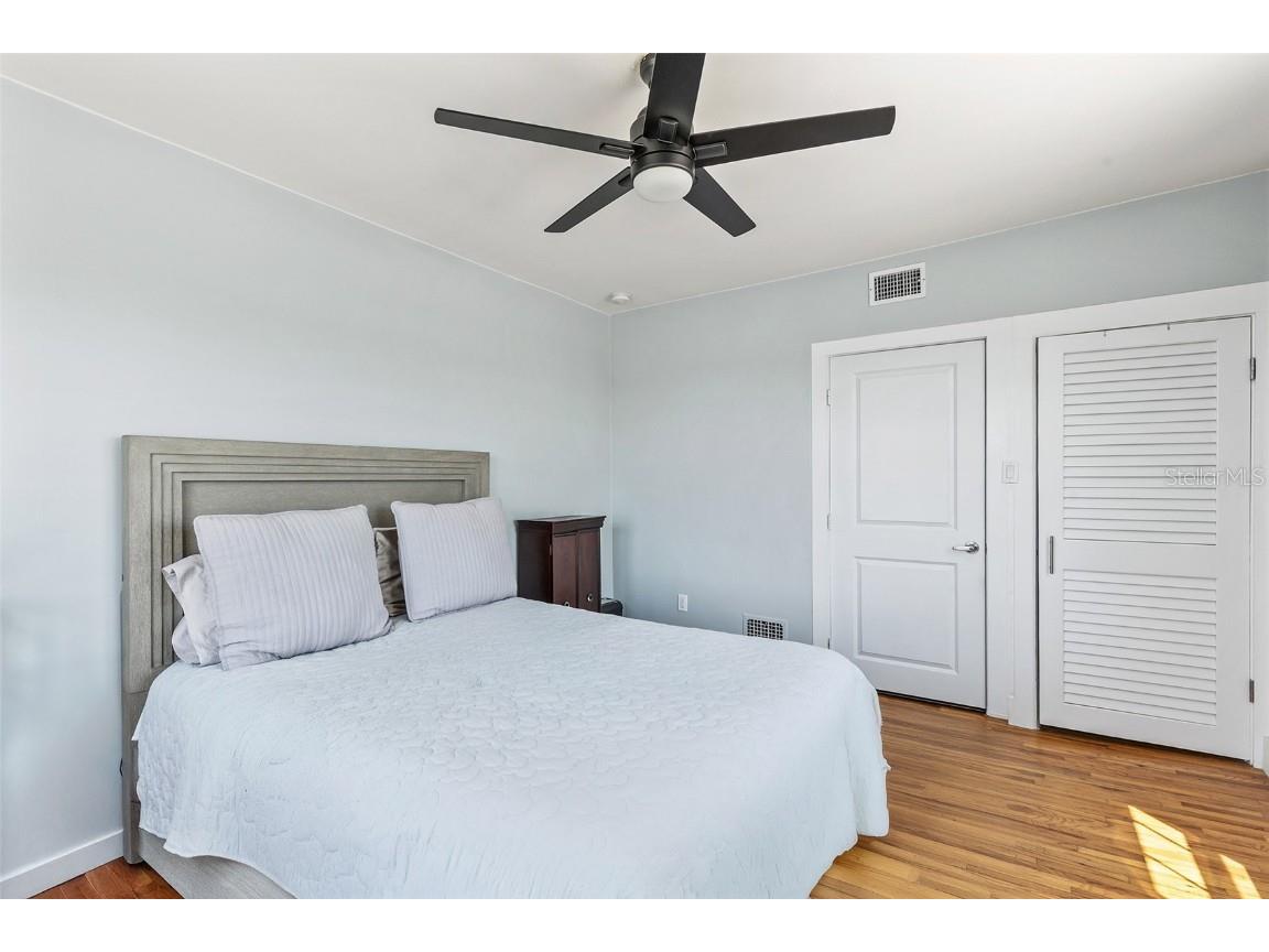 529 Hillside Avenue Daytona Beach FL 32118 V4944655 image50