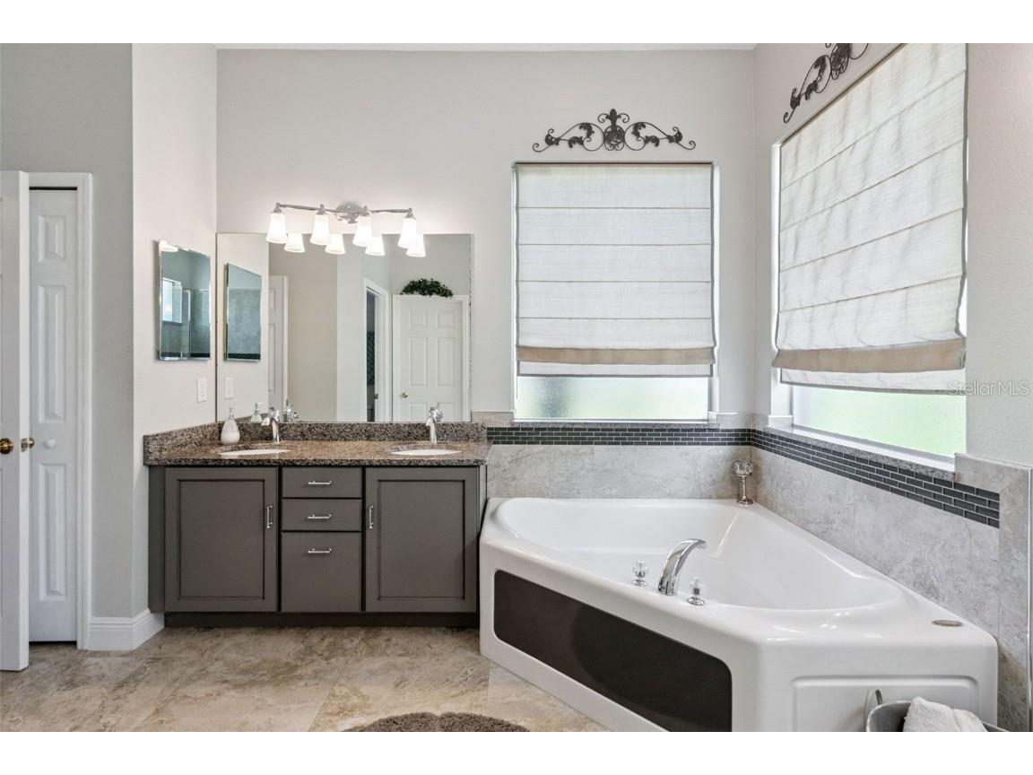 529 Johns Landing Way Oakland FL 34787 - JOHNS LAKE O6344952 image25