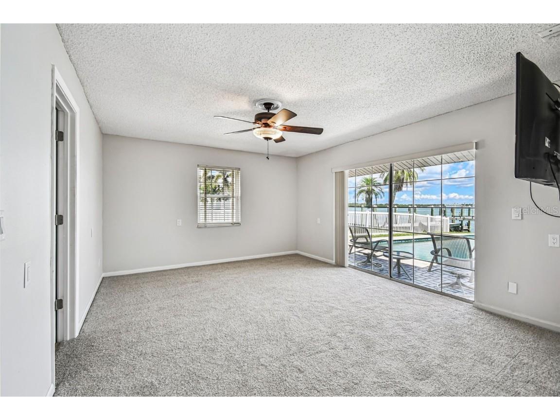 529 Johns Pass Avenue Madeira Beach FL 33708 TB8317681 image24