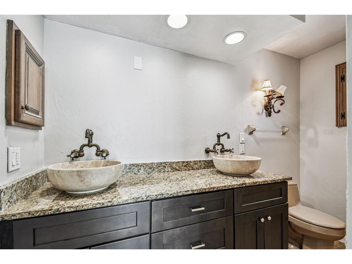 529 Johns Pass Avenue Madeira Beach FL 33708 TB8317681 image30