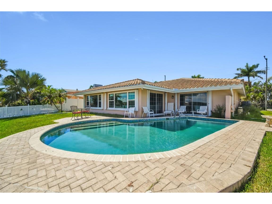 529 Johns Pass Avenue Madeira Beach FL 33708 TB8317681 image35