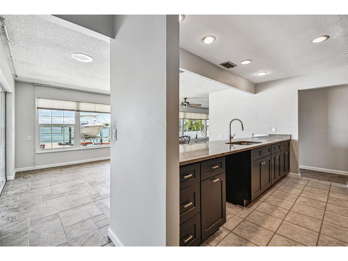 529 Johns Pass Avenue Madeira Beach FL 33708 TB8317681 image39