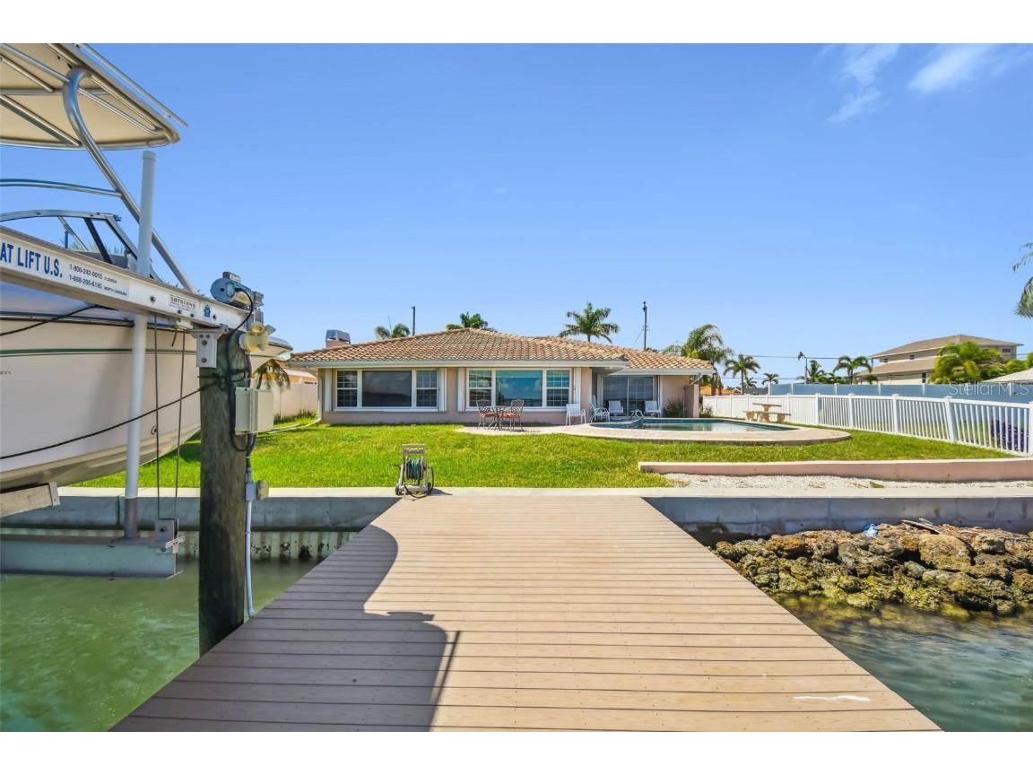 529 Johns Pass Avenue Madeira Beach FL 33708 TB8317681 image78