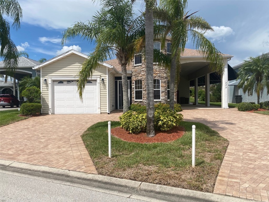 529 Meandering Way Polk City FL 33868 L4954464 image1