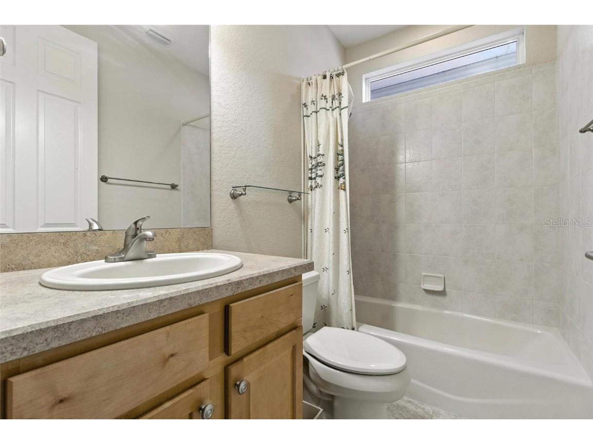 529 Meandering Way Polk City FL 33868 L4954464 image17