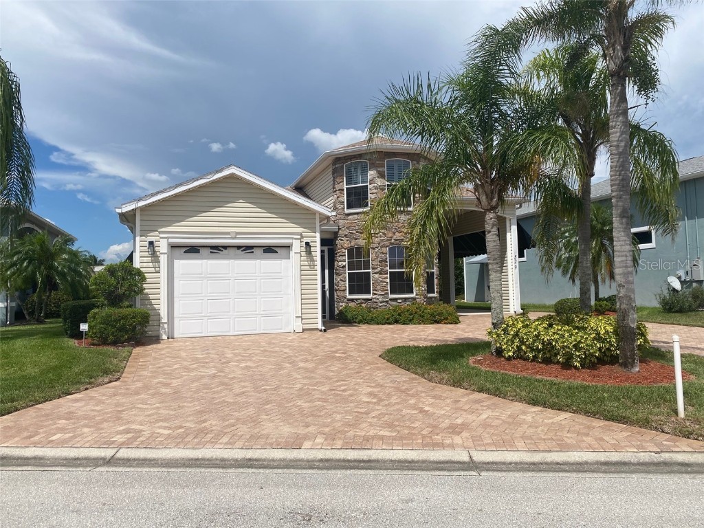 529 Meandering Way Polk City FL 33868 L4954464 image2