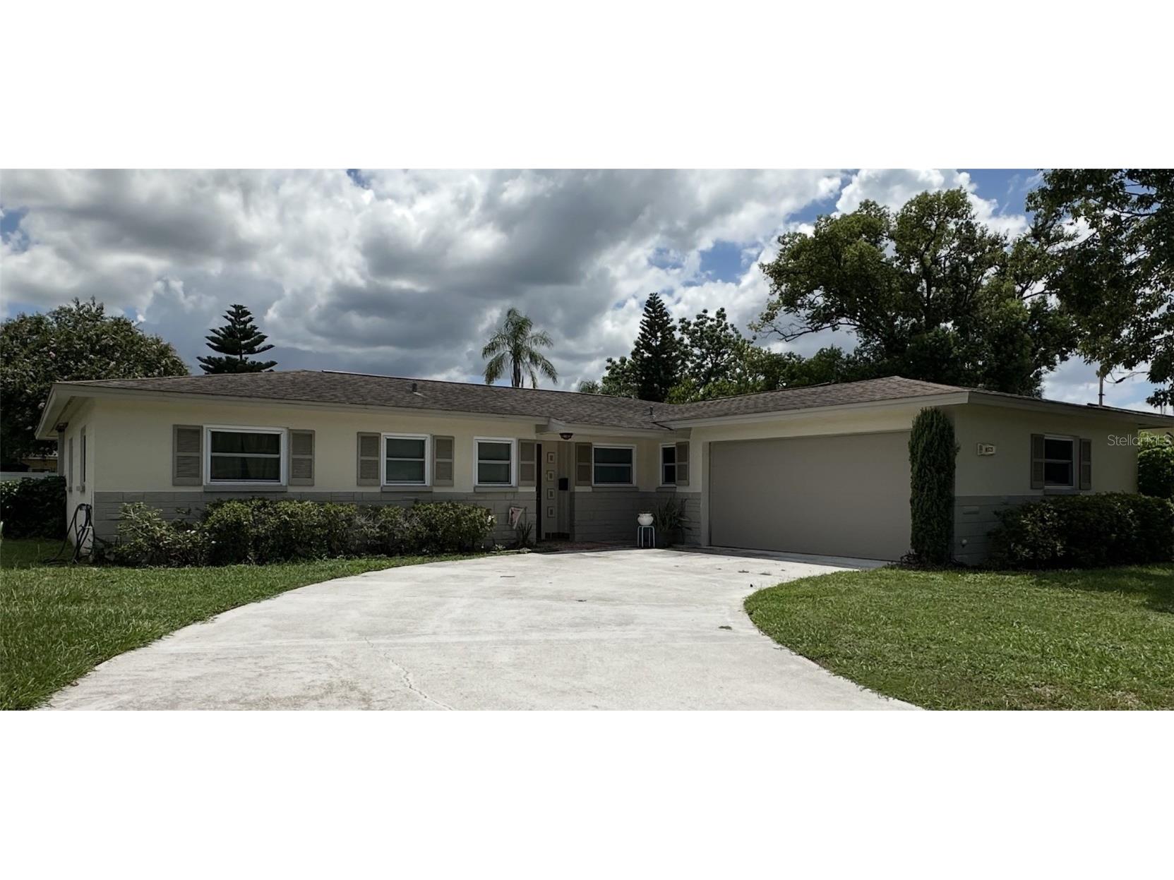 529 N Larry Circle N Brandon FL 33511 TB8403949 image1