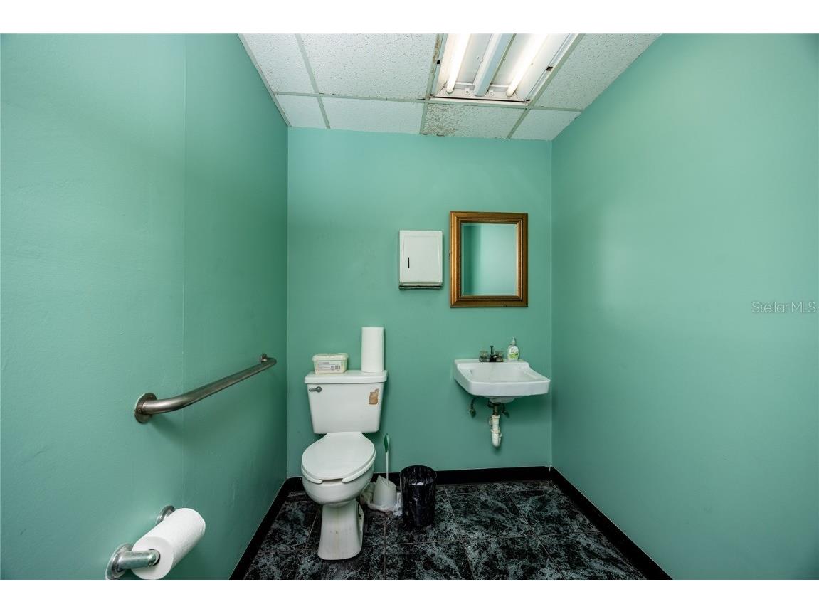 529 North N Us 17/92 Longwood FL 32750 GC534592 image32