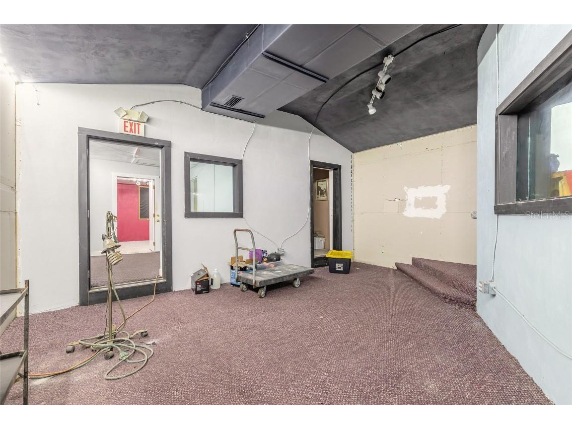 529 Ridgewood Avenue Daytona Beach FL 32117 V4946014 image33