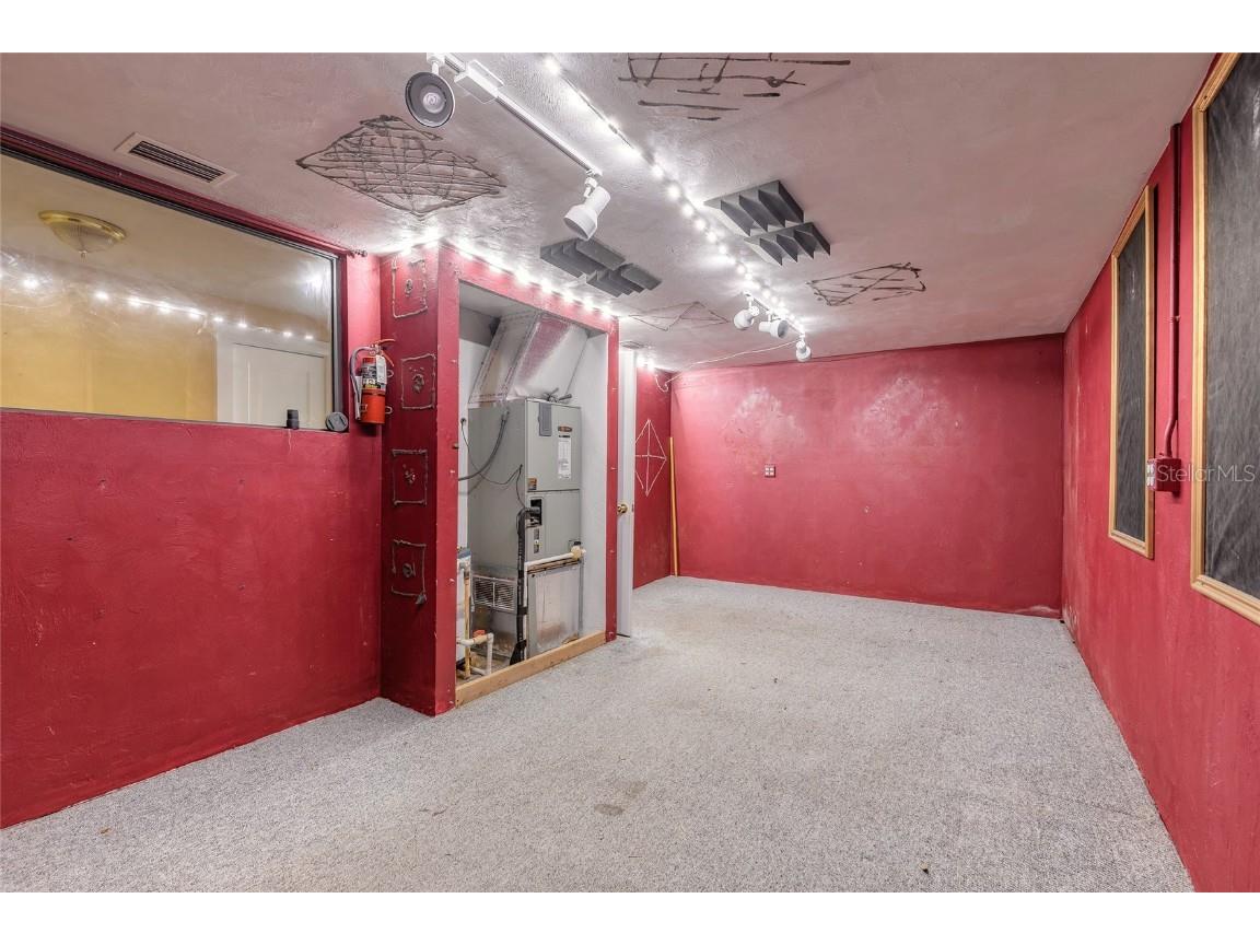 529 Ridgewood Avenue Daytona Beach FL 32117 V4946014 image37