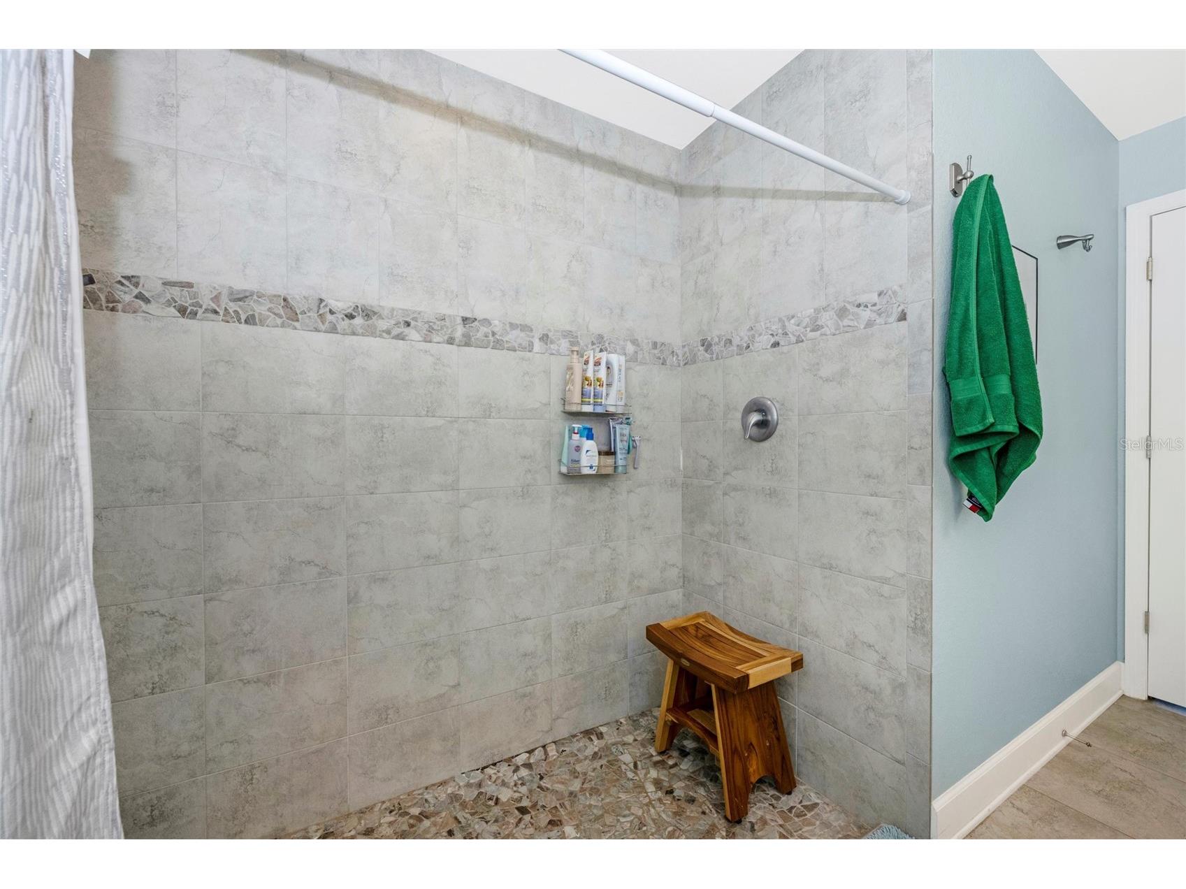 529 Sunset Road N Rotonda West FL 33947 A4683876 image17