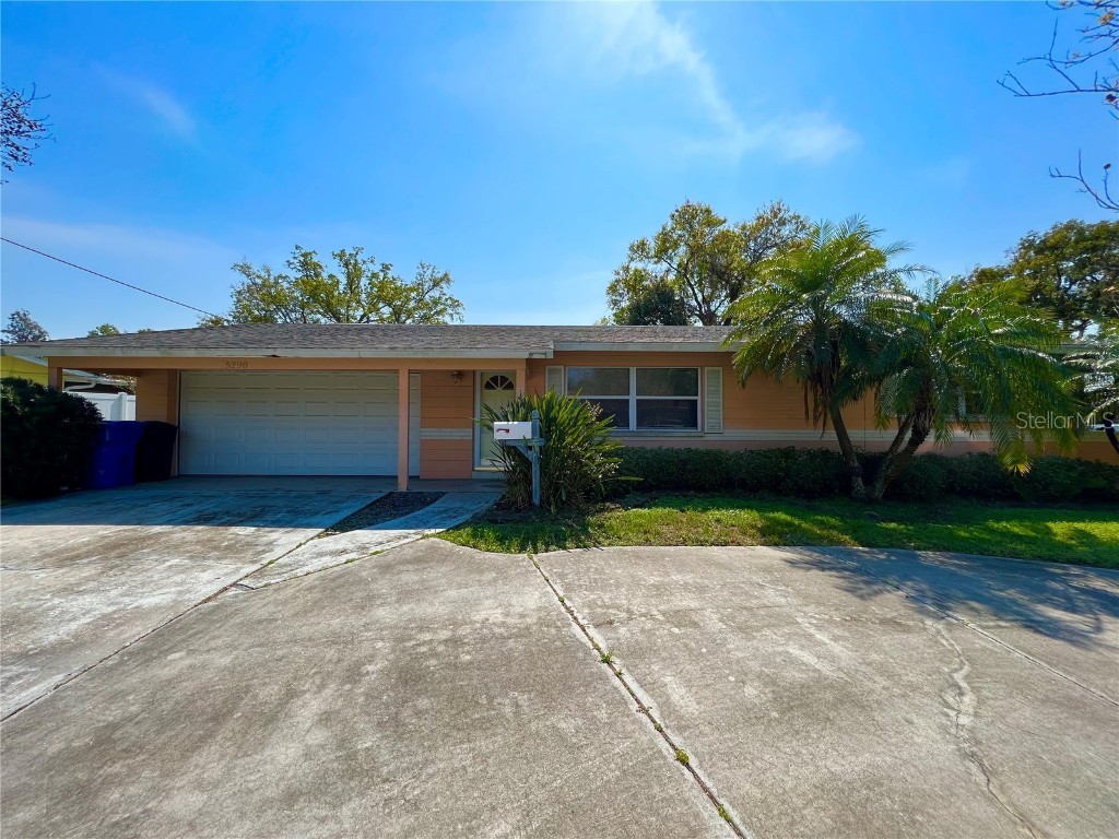 5290 32nd Avenue N Saint Petersburg FL 33710 T3432017 image1