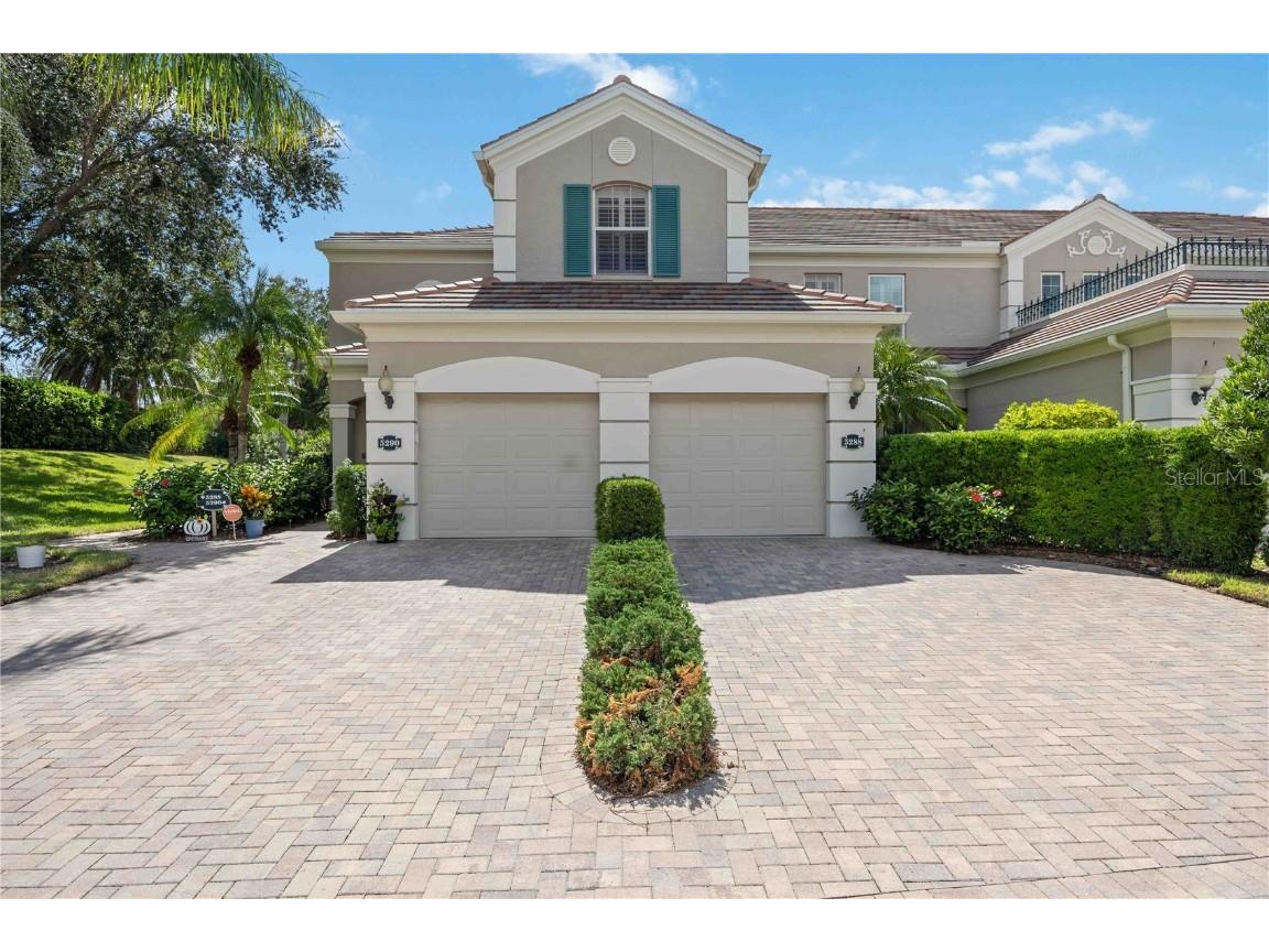 5290 Descanso Court #201B19 Sarasota FL 34238 A4669346 image1