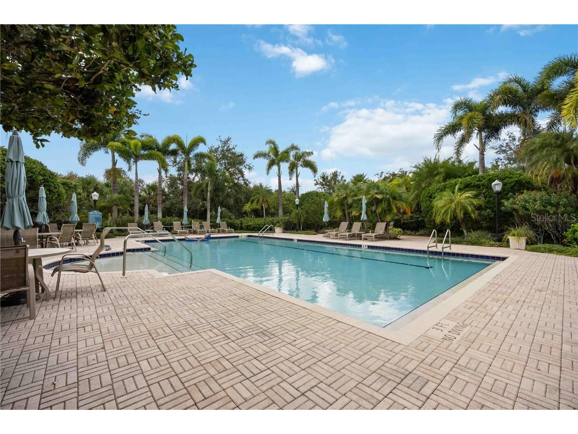 5290 Descanso Court #201B19 Sarasota FL 34238 A4669346 image26