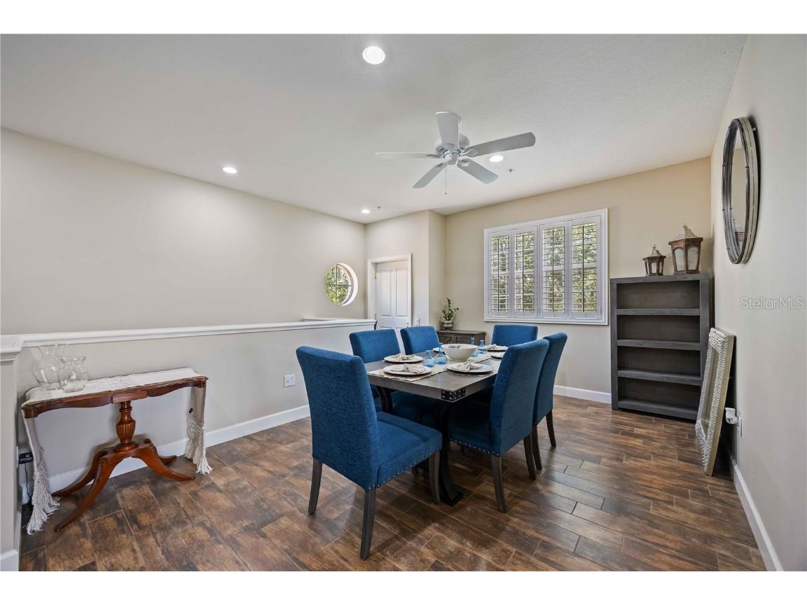 5290 Descanso Court #201B19 Sarasota FL 34238 A4669346 image6