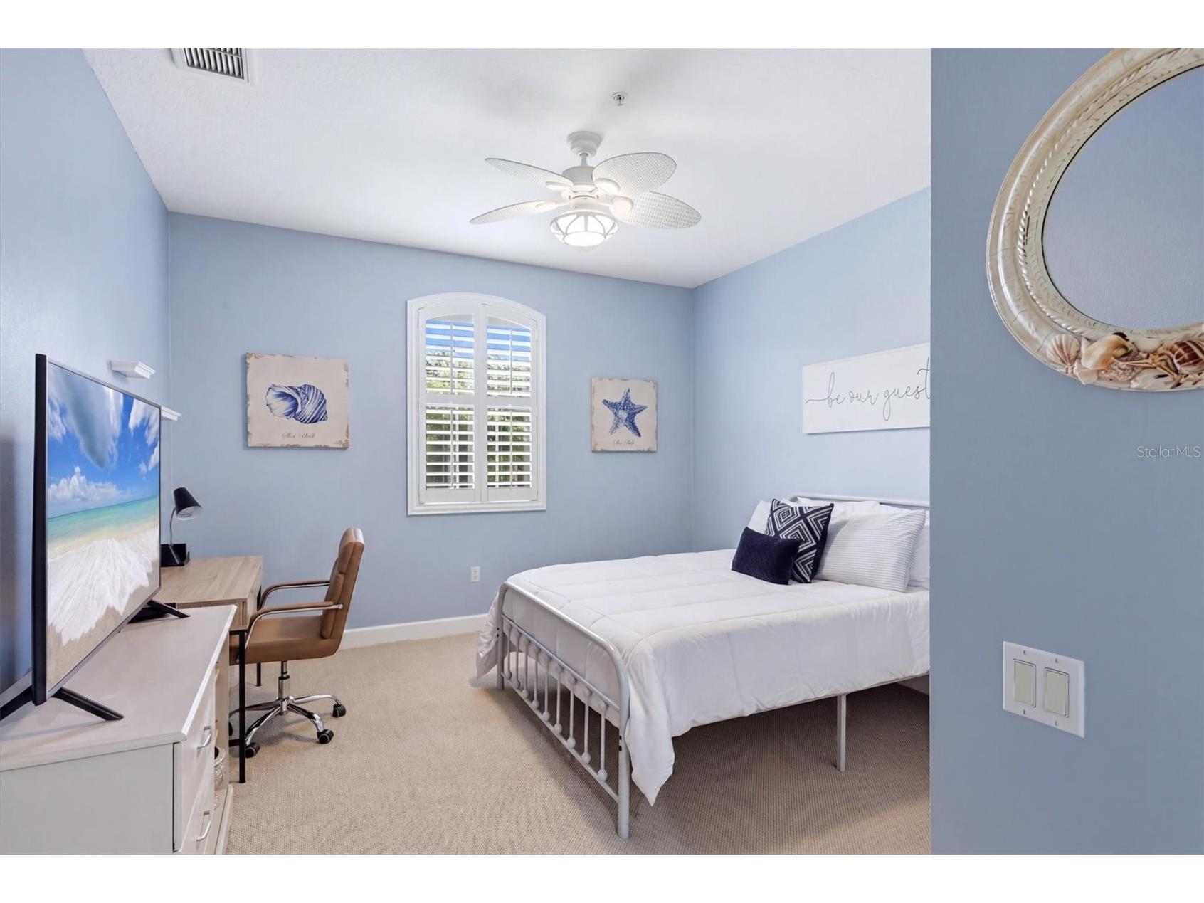 5290 Descanso Court #201B19 Sarasota FL 34238 A4694500 image25