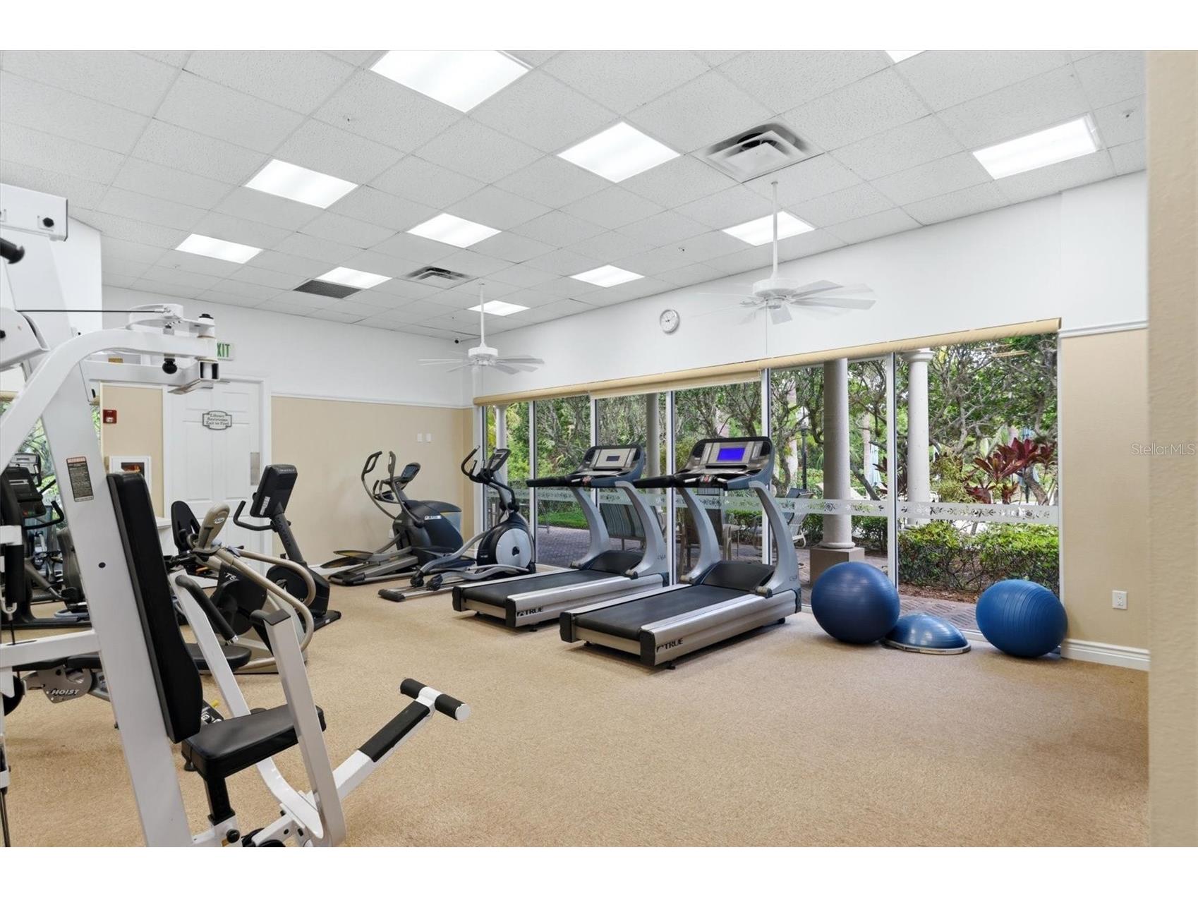 5290 Descanso Court #201B19 Sarasota FL 34238 A4694500 image33