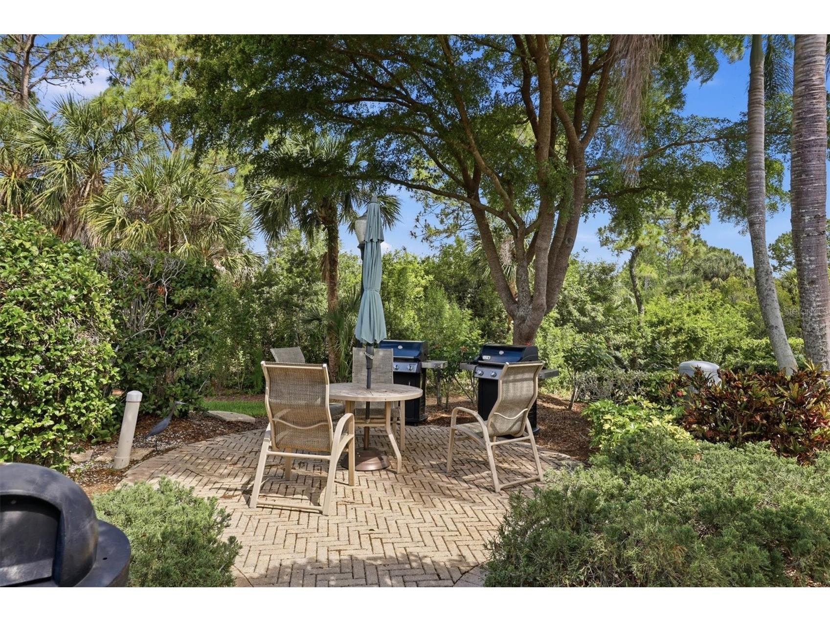 5290 Descanso Court #201B19 Sarasota FL 34238 A4694500 image36