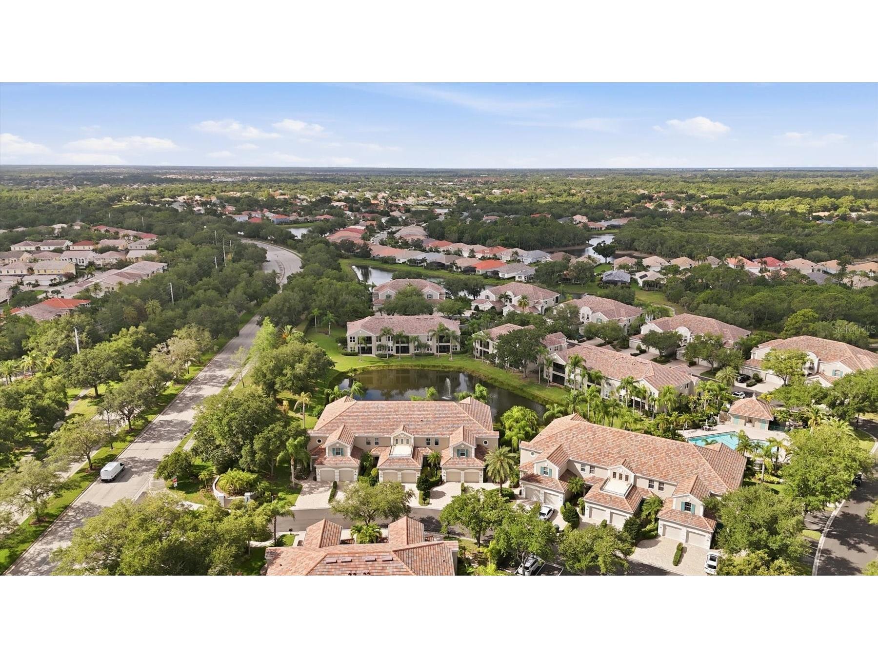 5290 Descanso Court #201B19 Sarasota FL 34238 A4694500 image43