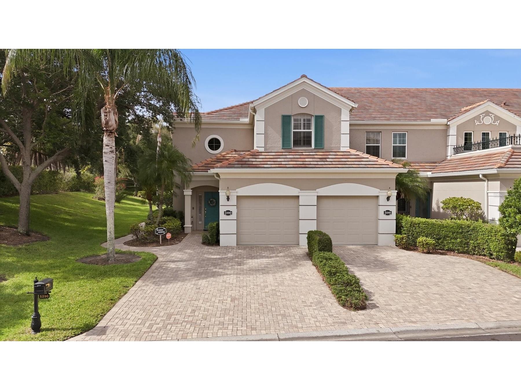 5290 Descanso Court #201B19 Sarasota FL 34238 A4694500 image44