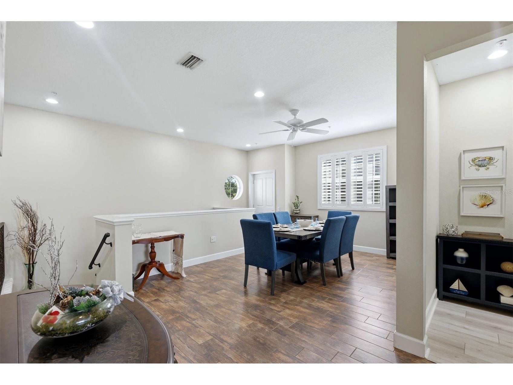 5290 Descanso Court #201B19 Sarasota FL 34238 A4694500 image7